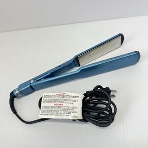BaByliss Pro 1.5" Nano Titanium Plated Ultra Thin Straightening Iron BABNT3073TN